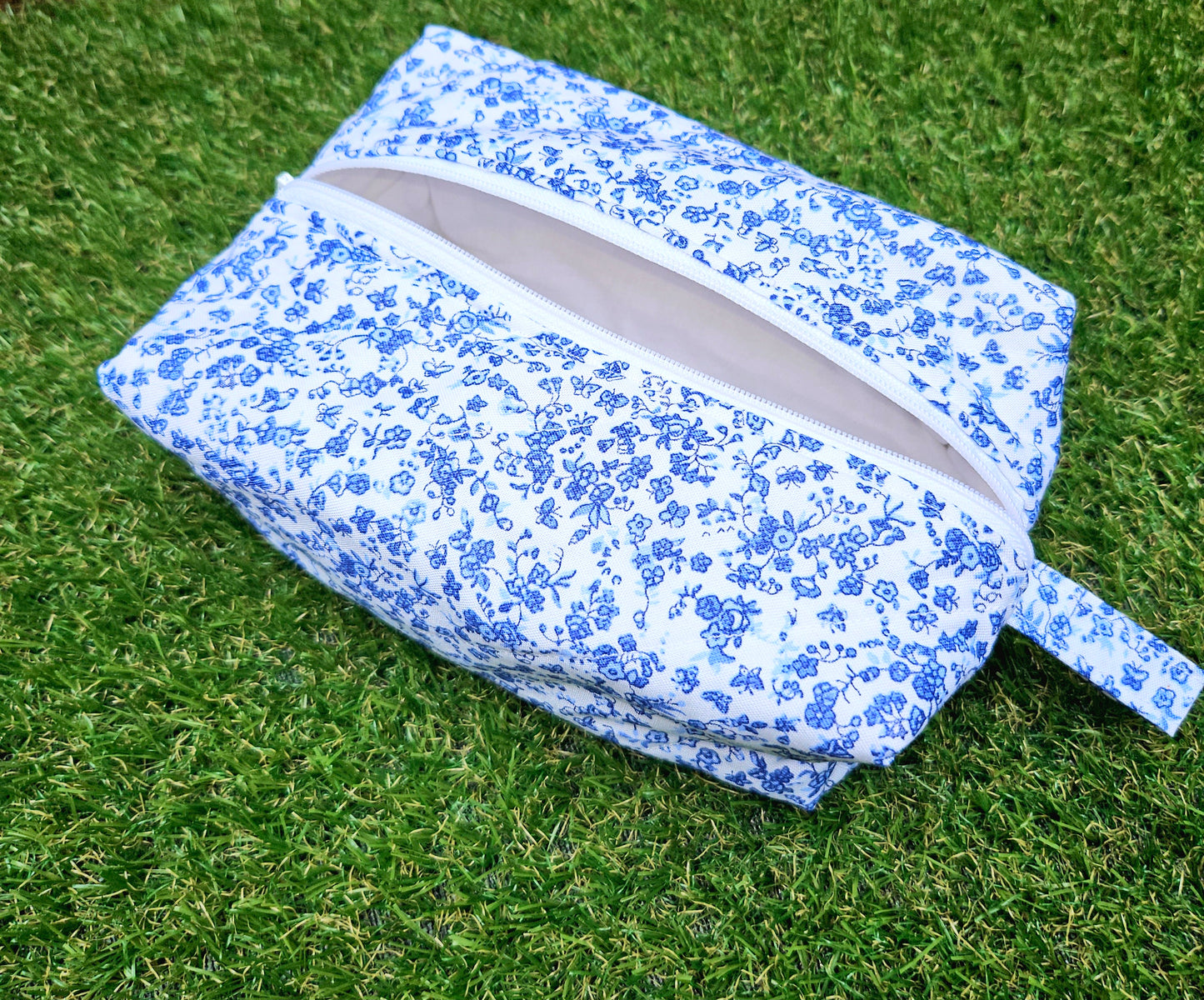 Blue and White Floral Make-up Bag