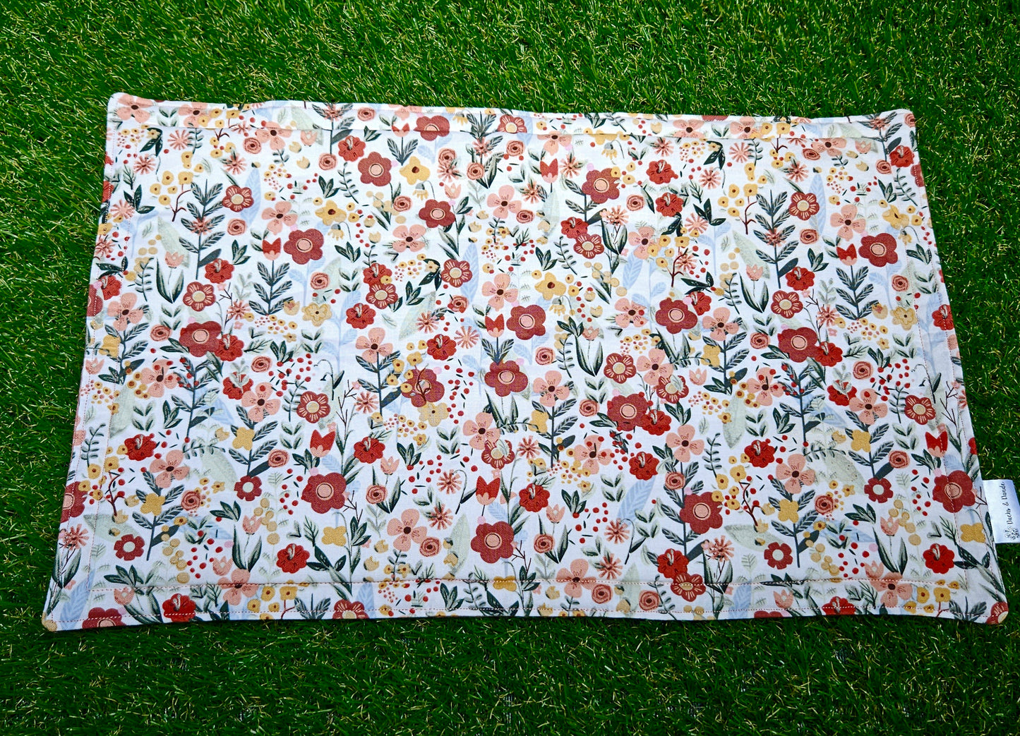 White Floral Pet Placemat
