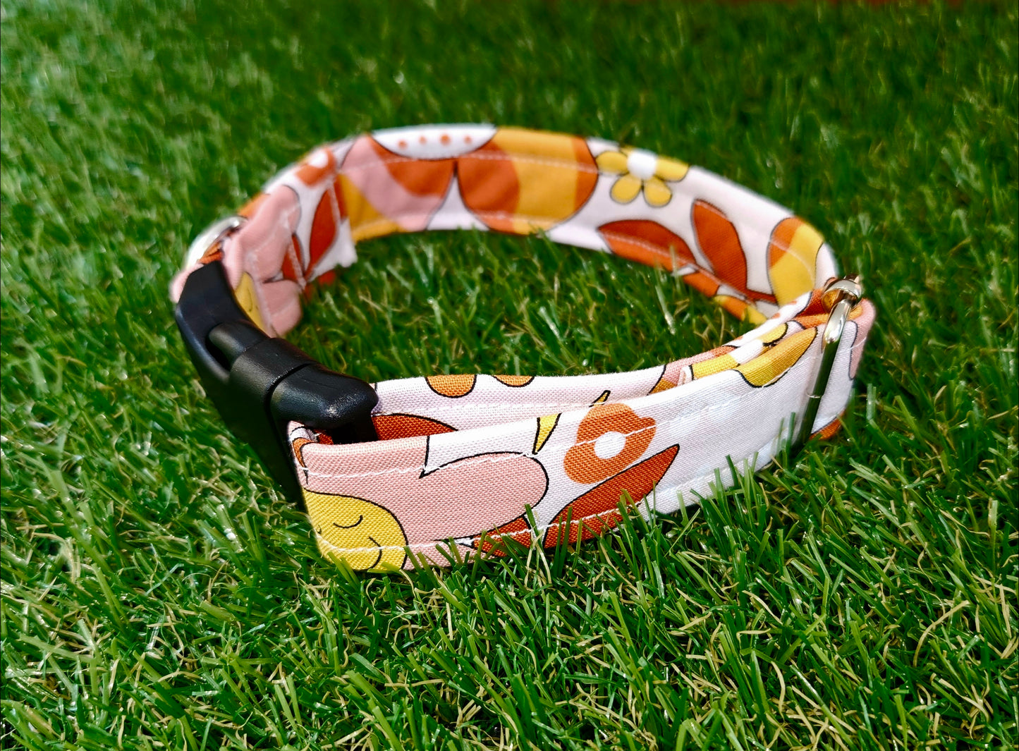 Flower Power Collar