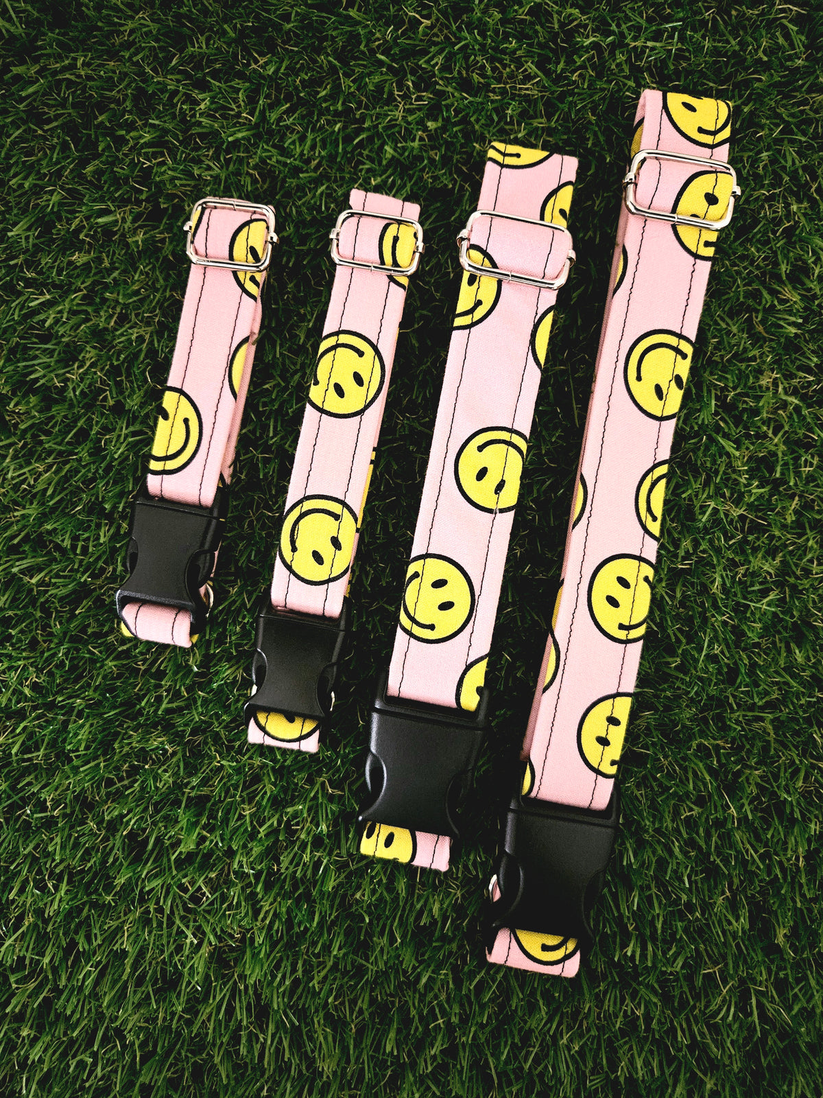 Smiley Face Collar