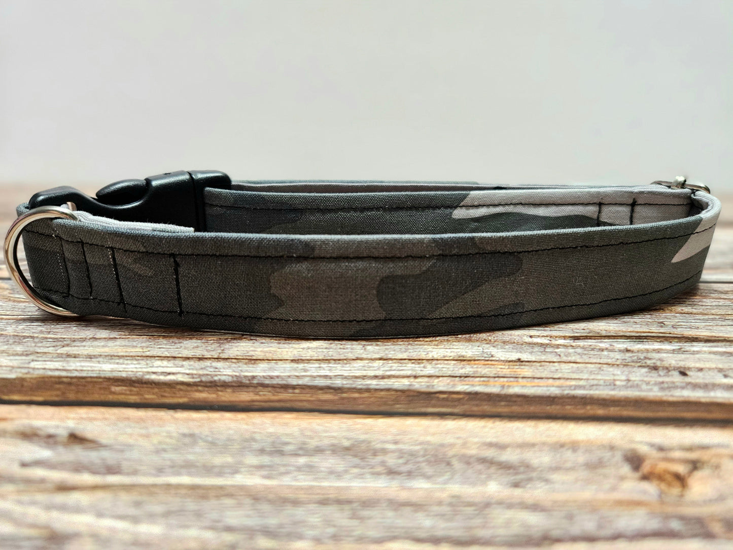 Camouflage Collar