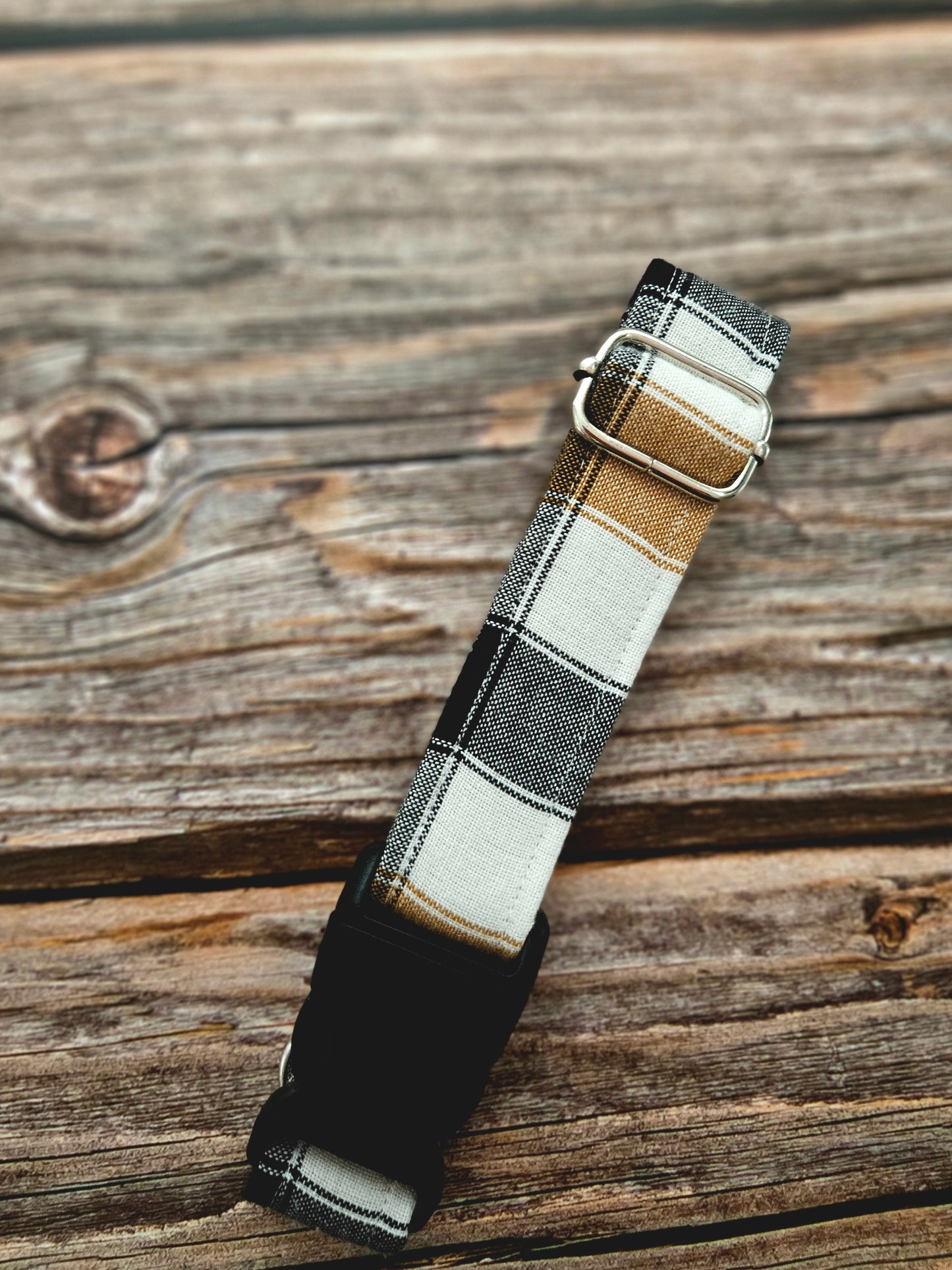 Black and Tan Checkered Collar