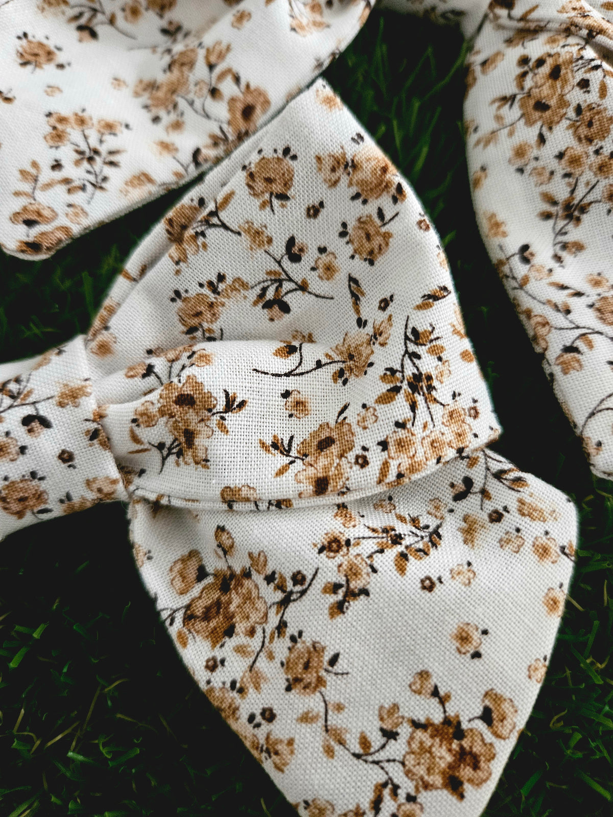 Brown Vintage Floral Sailor Bow