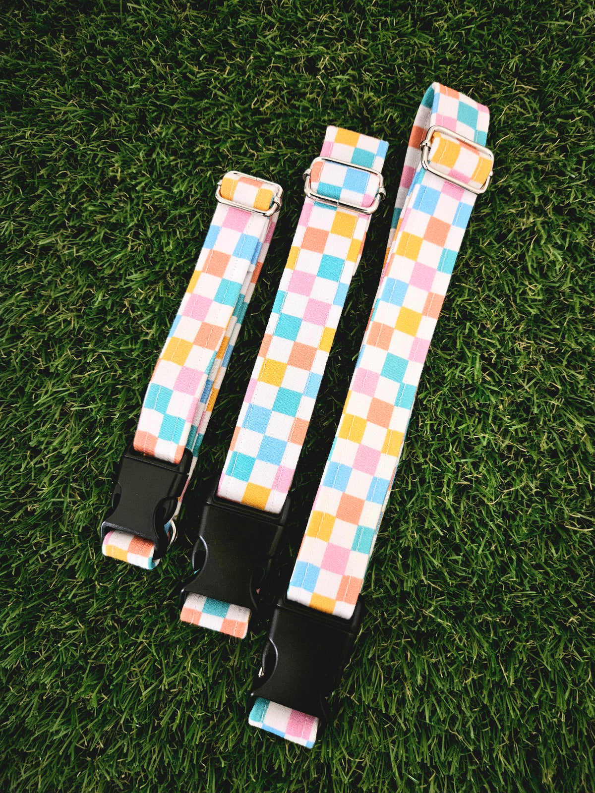 Multi-Color Plaid Collar